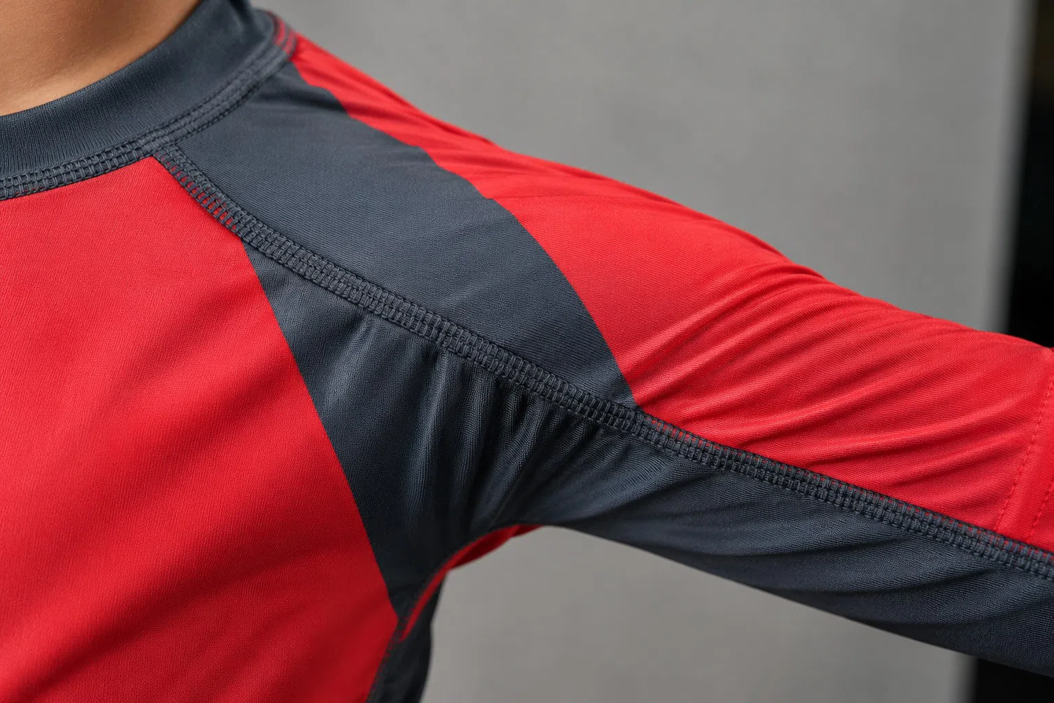 Kids rash guard product photo 05