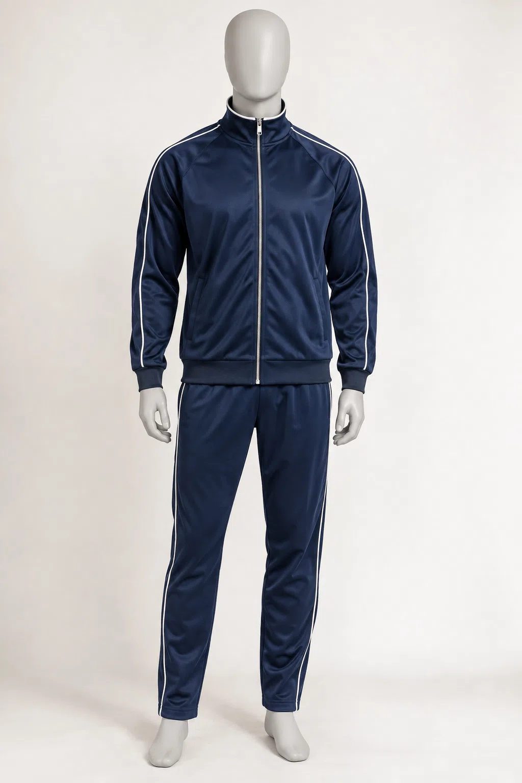 Tracksuit product photo 01