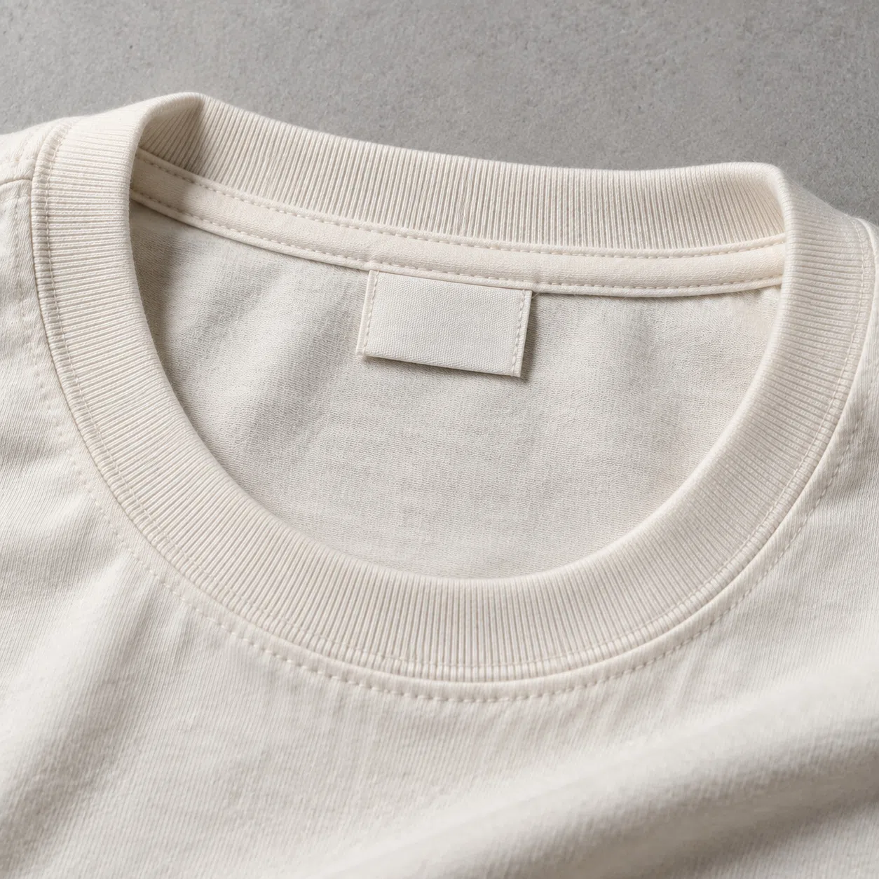 T-shirt product photo 05